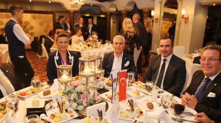 Başkan Mustafa Bozbey: "t&uuml;rkiye&rsquo;de &Ouml;rnek Projeleri Hayata Ge&ccedil;irdik"