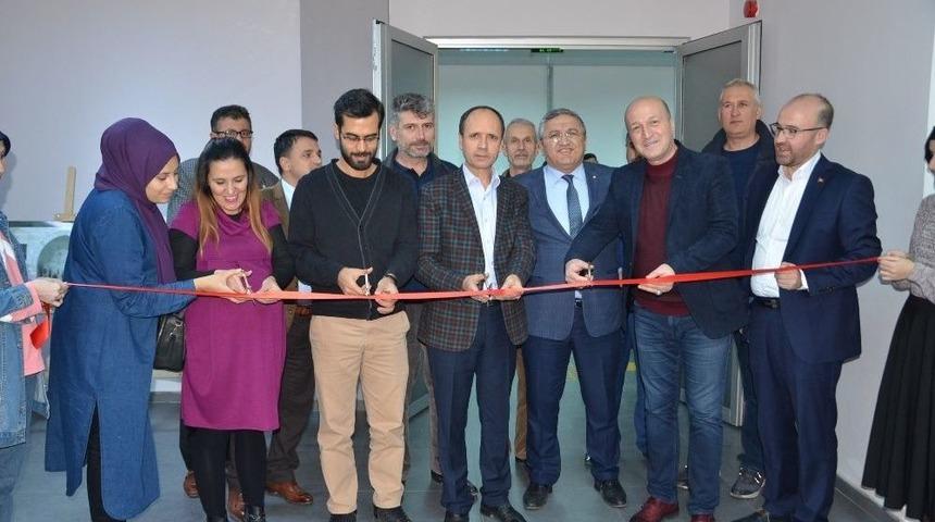 &Uuml;niversite &Ouml;ğrencilerinden Fotoğraf Sergisi