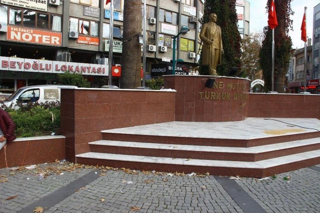 Cumhuriyet Meydanı İlgi Bekliyor