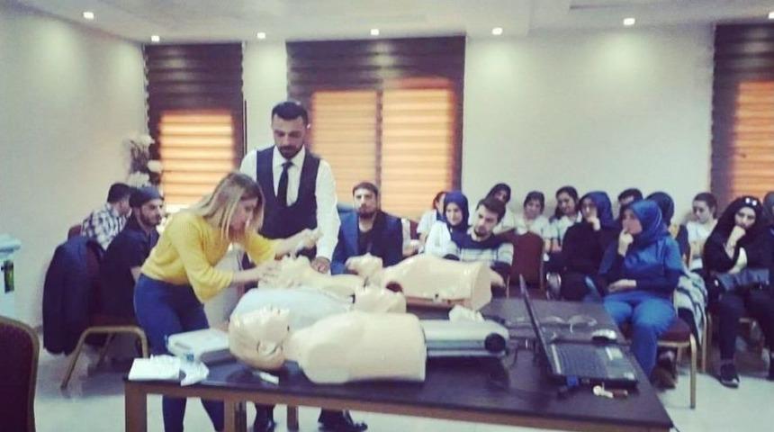 Attder&rsquo;den Hastane &Ccedil;alışanlarına Eğitim
