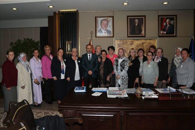 Başkan Aktaş&rsquo;tan &lsquo;srebrenica Anneleri&rsquo;ne Moral 1