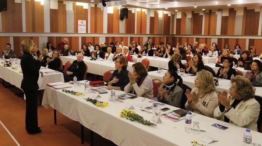 Başkan Pekdaş Kadınlarla Buluştu