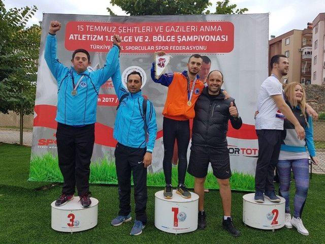 Kağıtsporlu &Ouml;zel Sporculardan &Ouml;zel Başarı 2