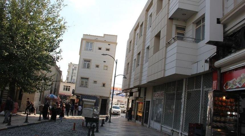 Divan Yolu Yeni G&ouml;r&uuml;n&uuml;m&uuml;ne Kavuşuyor