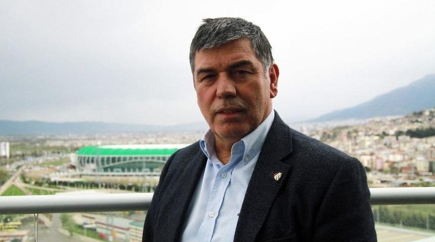 Bursaspor&rsquo;da Stadyumun İsim Hakkı İ&ccedil;in G&ouml;r&uuml;şmeler S&uuml;r&uuml;yor