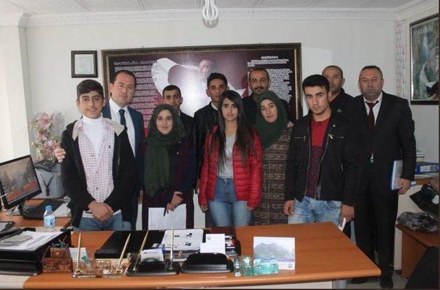 Hakkari’de Kitap Okuma Yarışması 1