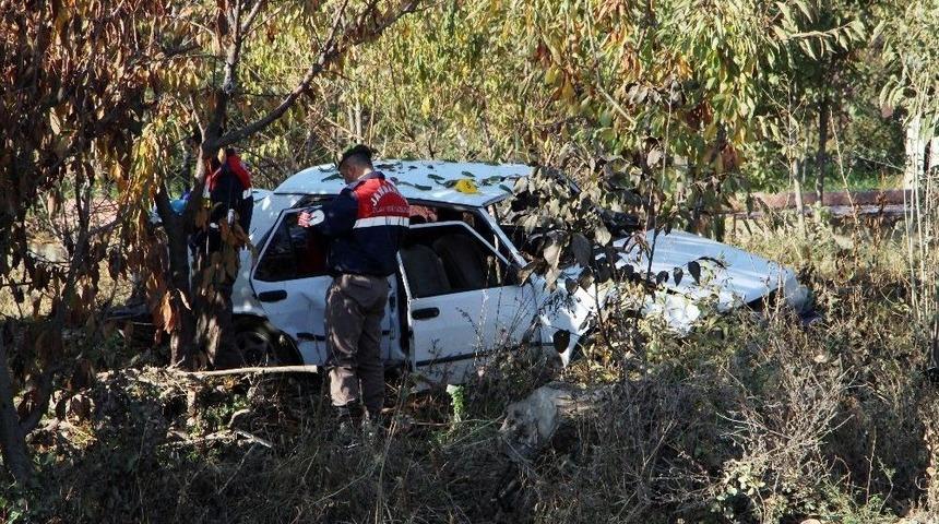 Tokat&rsquo;ta Gece Meydana Gelen Kaza Sabah Fark Edildi: 1 &Ouml;l&uuml;, 1 Yaralı
