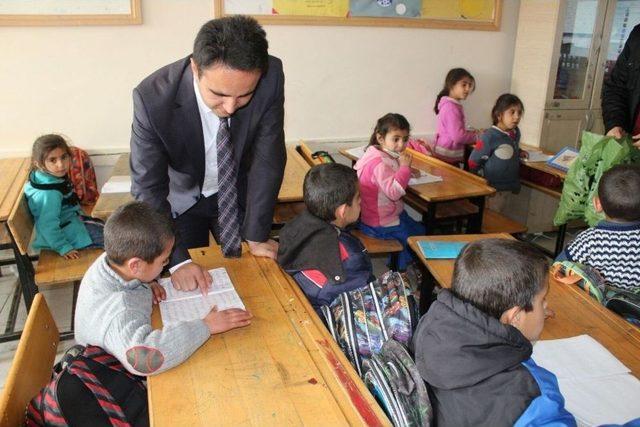 Kaymakam Dundar&rsquo;dan Okul Ziyareti 1