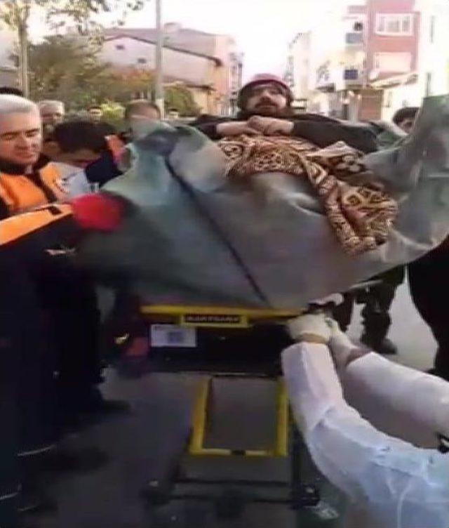 Kapıdan Sığmayınca, Pencereden &Ccedil;ıkarıldı 3