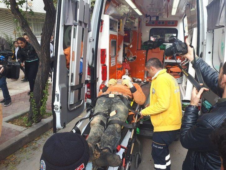 Başkentte Kanalizasyon Çalışması Esnasında Göçük: 1 Ağır Yaralı G1