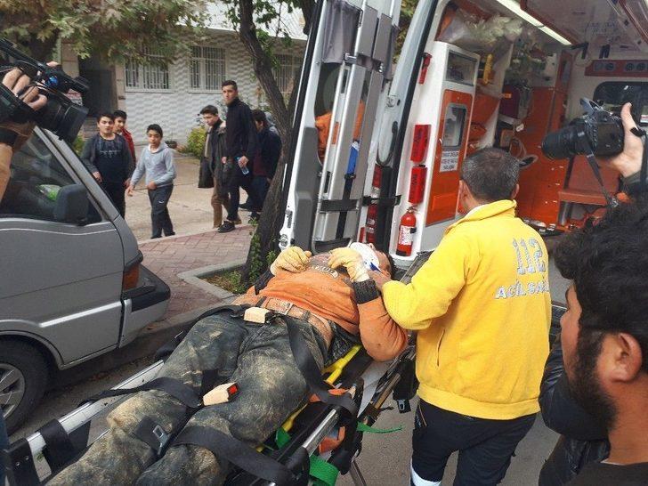 Başkentte Kanalizasyon Çalışması Esnasında Göçük: 1 Ağır Yaralı G2