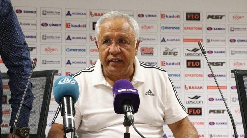 Elazığspor H&uuml;seyin Kalpar&rsquo;la Anlaştı