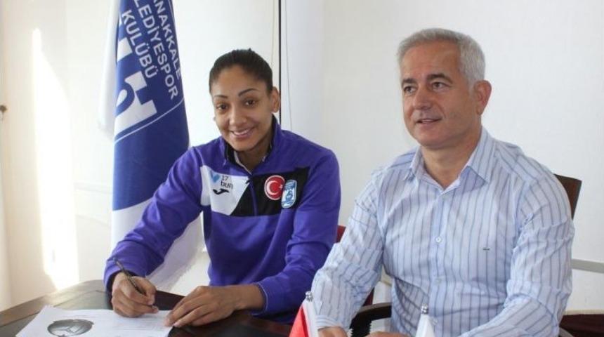 Brezilyalı Sayı Krali&ccedil;esi &Ccedil;anakkale Belediyespor&rsquo;da