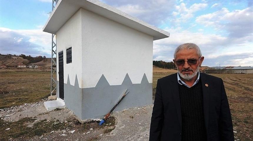 Kırsal Mahallelerde Y&uuml;zler G&uuml;l&uuml;yor