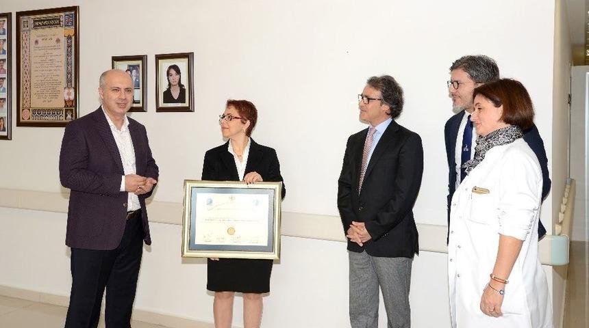 Me&uuml; Anesteziyoloji Ve Reanimasyon Anabilim Dalı Akredite Edildi