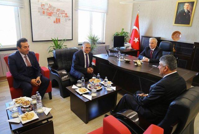 Vali Kam&ccedil;ı Kurum Ziyaretlerini S&uuml;rd&uuml;r&uuml;yor 1