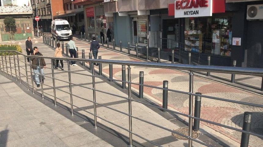 Kağıthane&rsquo;de Bir Kişi Başına Sıkarak İntihar Etti