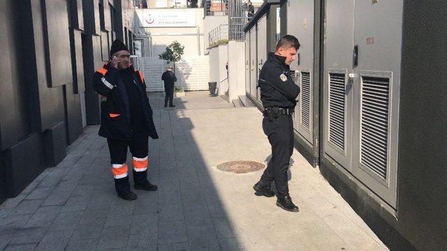 Kağıthane&rsquo;de Bir Kişi Başına Sıkarak İntihar Etti 2