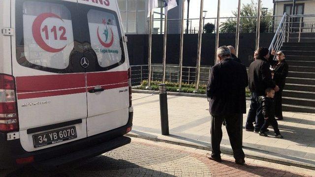 Kağıthane&rsquo;de Bir Kişi Başına Sıkarak İntihar Etti 3