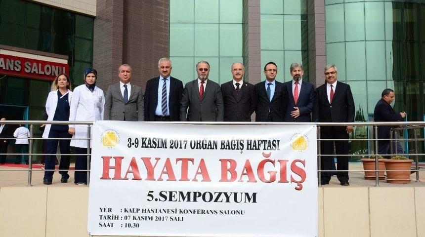 D&uuml;&rsquo;de &lsquo;organ Bağışı Sempozyumu&rsquo; Yapıldı