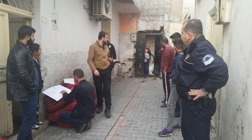 Şanlıurfa Polisinden Dev Operasyon: 30 G&ouml;zaltı