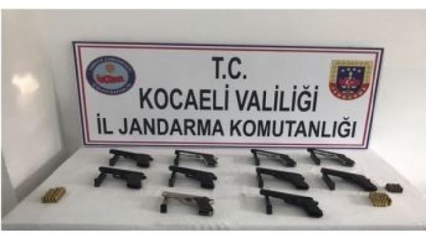 Kartepe&rsquo;de 10 Adet El Yapımı Tabanca Ele Ge&ccedil;irildi