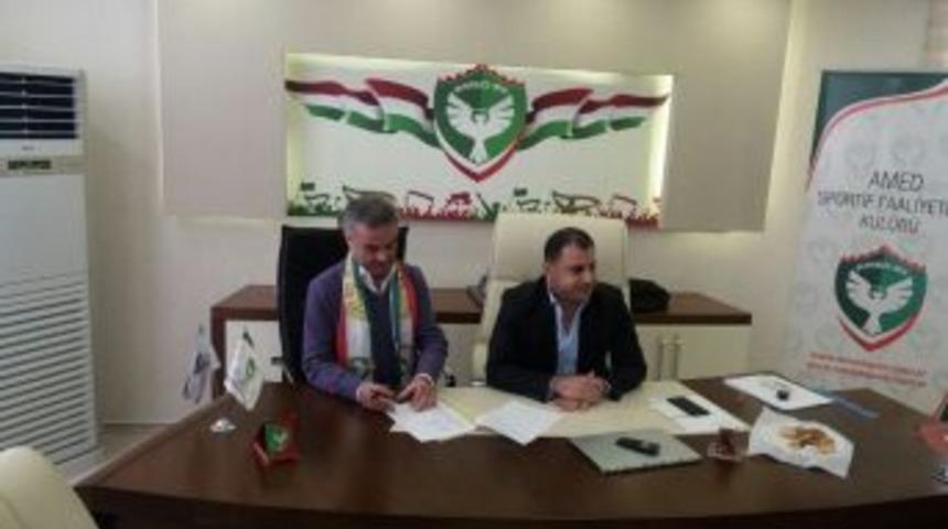 Amed Sportif Faaliyetler Ahmet Akcan&rsquo;la Anlaştı