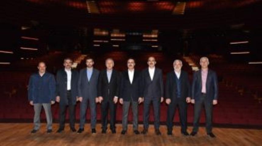 Kto Y&ouml;netimi Sobe Ve Sel&ccedil;uklu Kongre Merkezi&rsquo;ni Gezdi