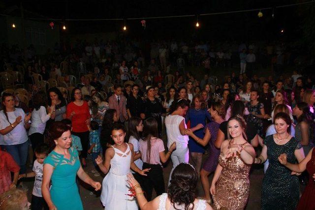 Mahalle Muhtarlarından &ldquo;sokak D&uuml;ğ&uuml;nlerine Karşıyız&rdquo; A&ccedil;ıklaması 1