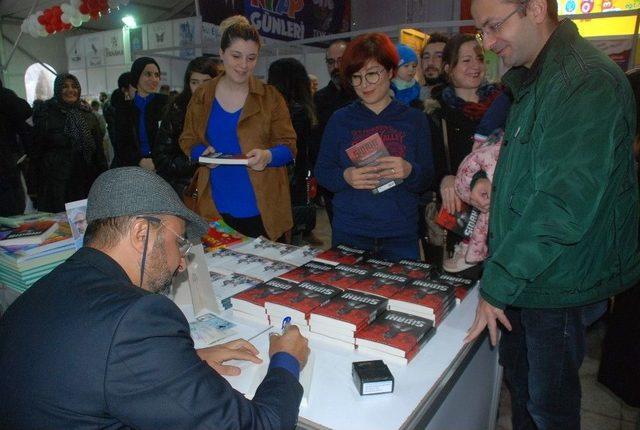 Tokat Kitap Fuarı’na Yoğun İlgi