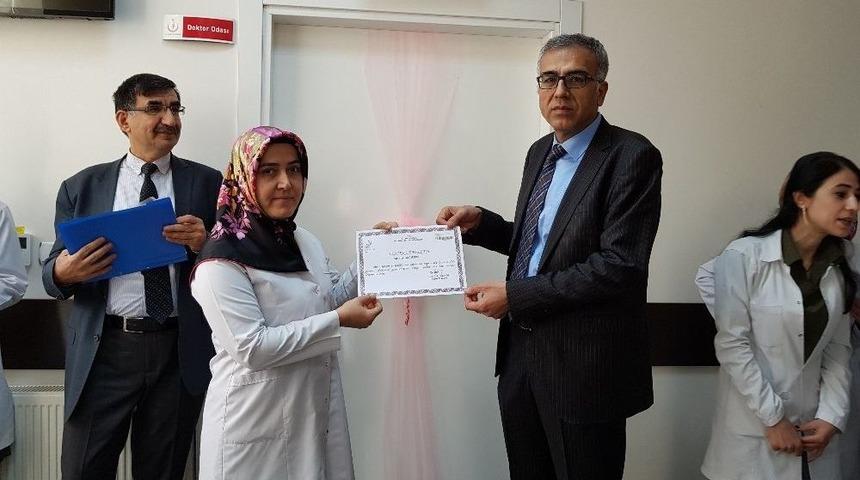 M&uuml;d&uuml;r &Ouml;z Ve Beraberinki Heyet Ketem&rsquo;i Gezerek Bilgiler Aldı