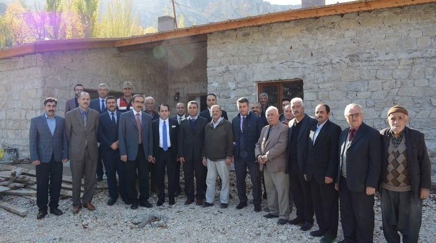 Kaymakam Zengince, Vatandaşların Sorunlarını Dinledi