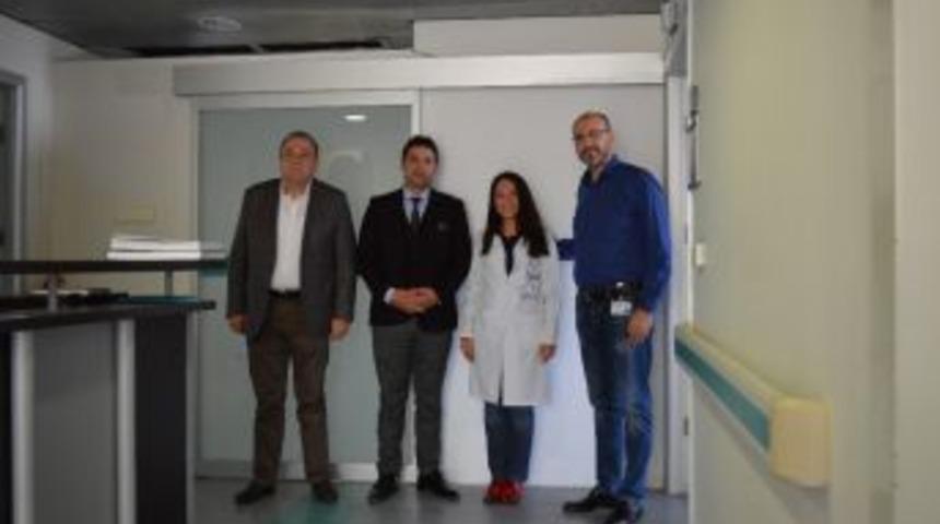 &Ouml;zel Adatıp Hastanesinde Kutlama