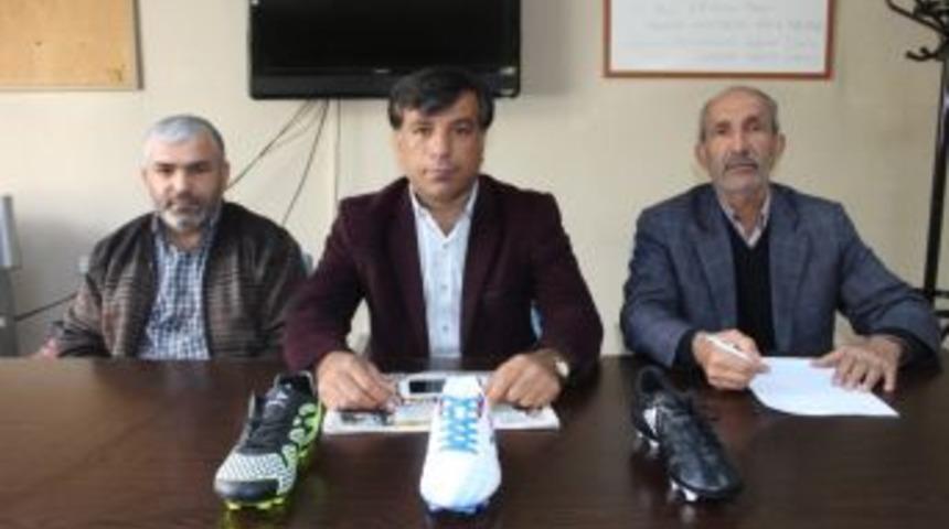 Amat&ouml;r Spor Kul&uuml;pleri Kramponları Beğenmedi