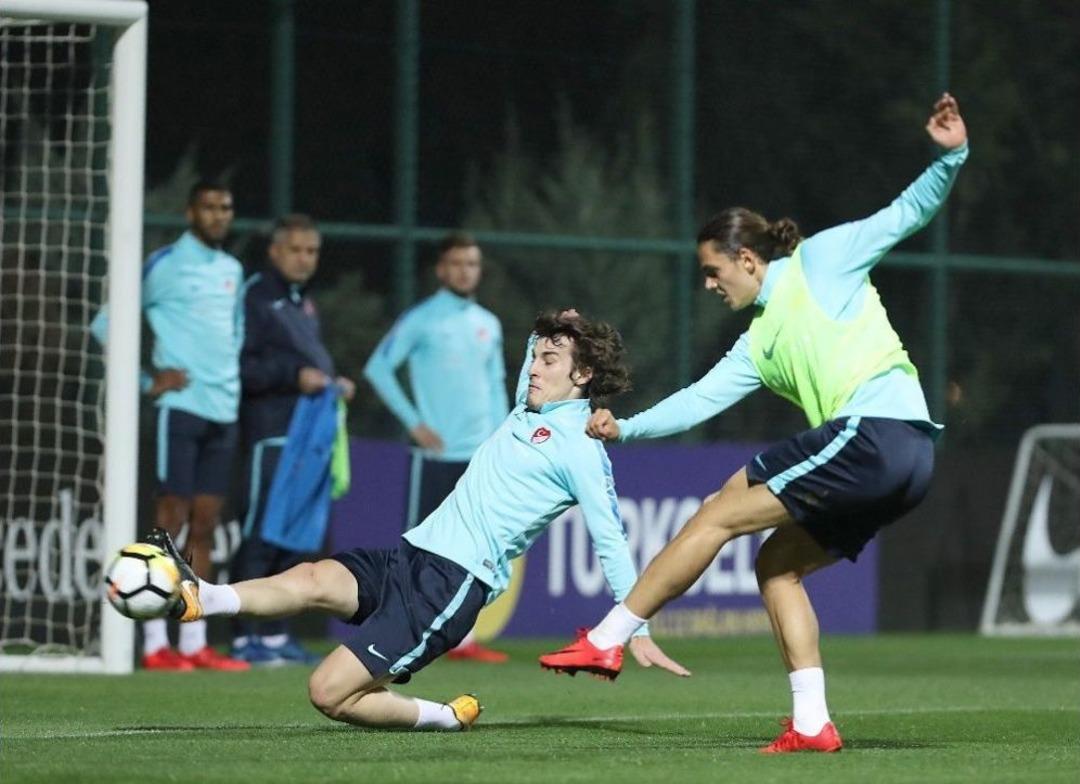 A Milli Takım, Romanya Ma&ccedil;ının Hazırlıklarını Tamamladı