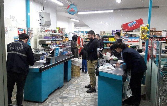 Kağıthane&rsquo;de Market Soygunu 1