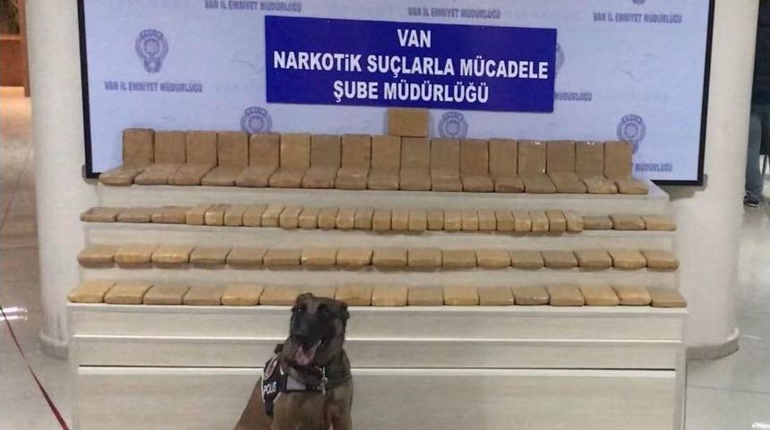 Van&rsquo;da 59 Kilo Eroin Ele Ge&ccedil;irildi