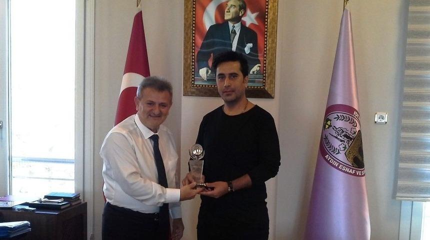 Ayesob Başkanı &Ccedil;etindoğan, Aydın&rsquo;ı İtalya&rsquo;da Temsil Eden Kuaf&ouml;r&uuml; Ağırladı