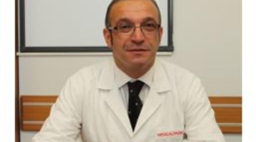 Şiddetli Baş Ağrısı Şikayetiyle Hastaneye Kaldırılan Doktor Hayatını Kaybetti