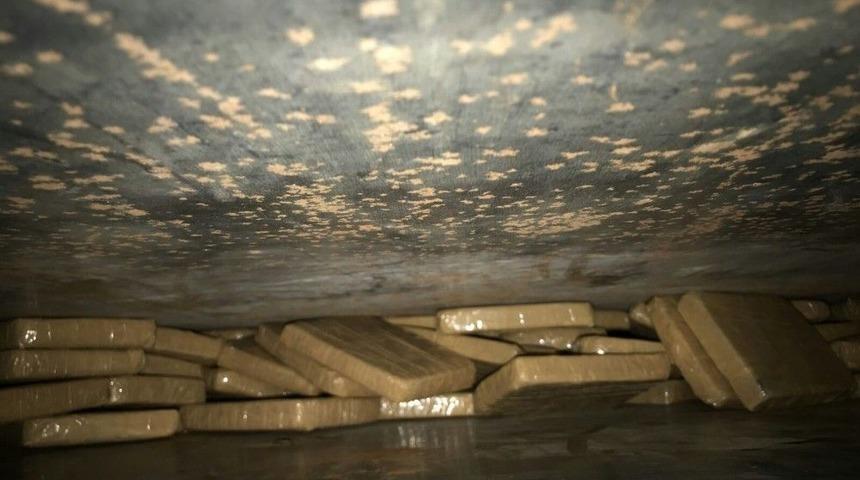 Van&rsquo;da 59 Kilo 430 Gram Eroin Ele Ge&ccedil;irildi