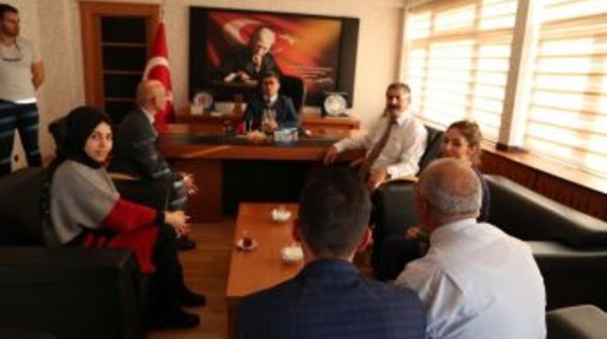 Memurlardan Kaymakam &Ccedil;etin&rsquo;e Ziyaret