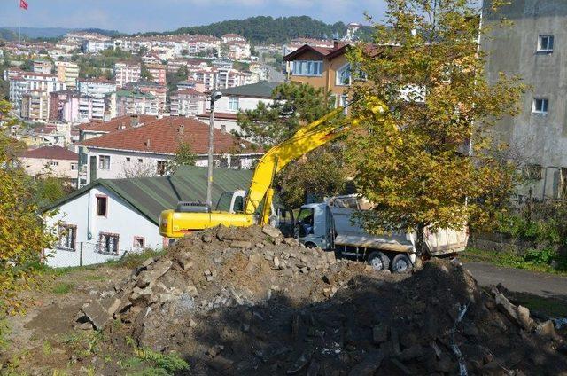 Alaplı’da 80 Evler Parkı Yenileniyor