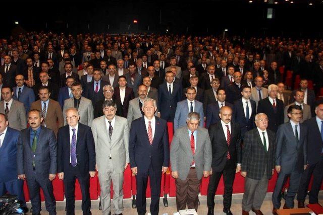 Milli Eğitim M&uuml;d&uuml;r&uuml; Elmalı Okul M&uuml;d&uuml;rleriyle Bir Araya Geldi 2