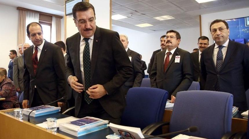 İhracat&ccedil;ıya Har&ccedil; Bilgileri Sms&rsquo;le Atılıyor