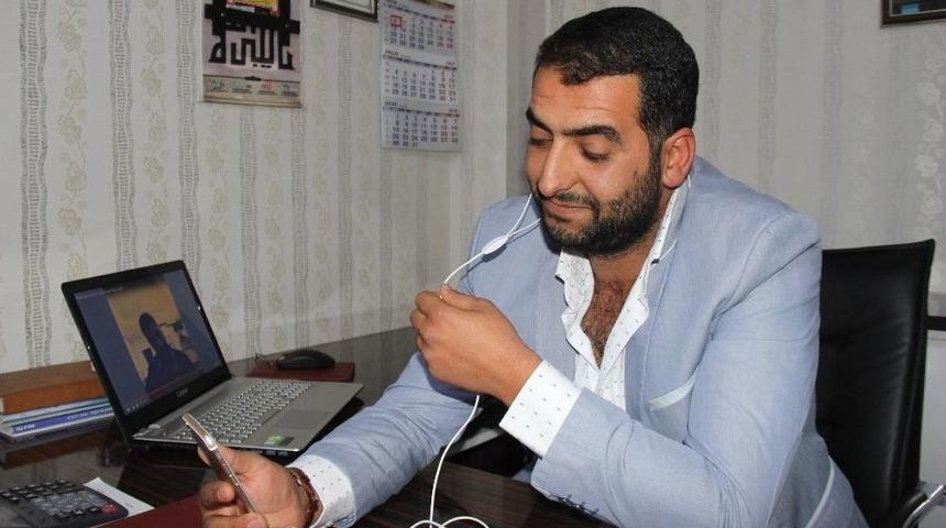 (&ouml;zel Haber) Kendisiyle D&uuml;et Yaptı, Sosyal Medyada Binlerce Beğeni Topladı