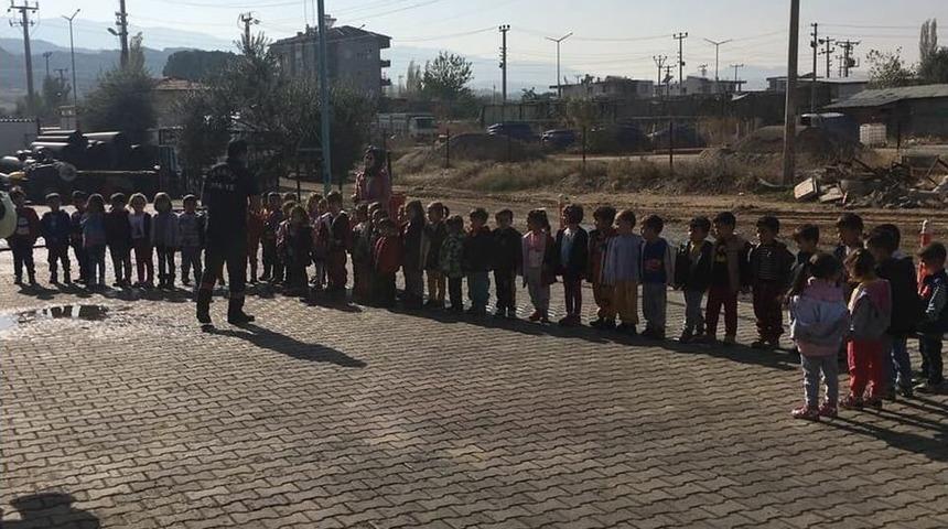 Minik Ateş Savaş&ccedil;ıları İşbaşında