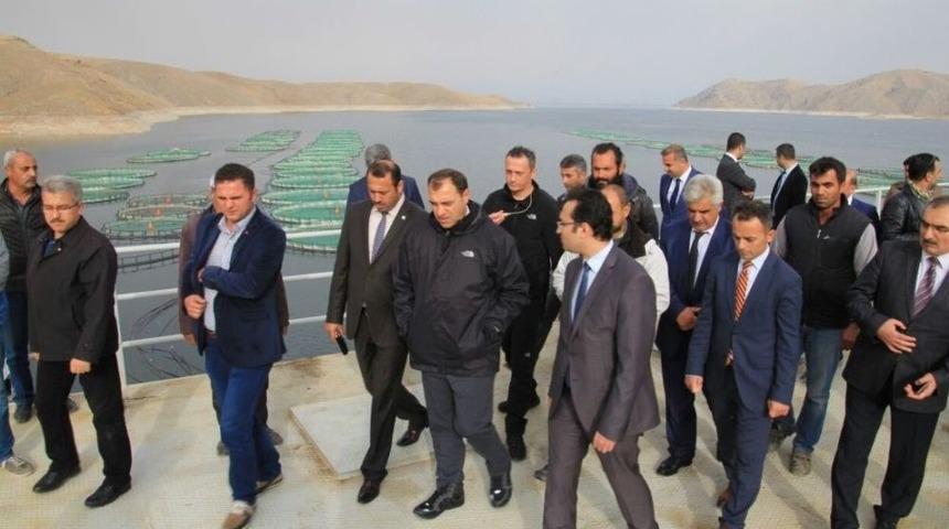 Vali Kaldırım, Keban&rsquo;da İncelemelerde Bulundu