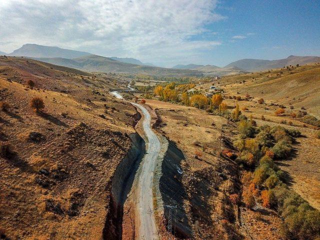Büyükşehir, Akçadağ’da Yol Çalışmalarına Devam Ediyor 2