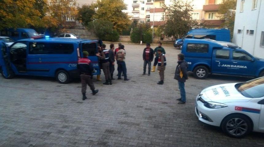 Ka&ccedil;ak Kazıya Su&ccedil;&uuml;st&uuml;: 6 G&ouml;zaltı