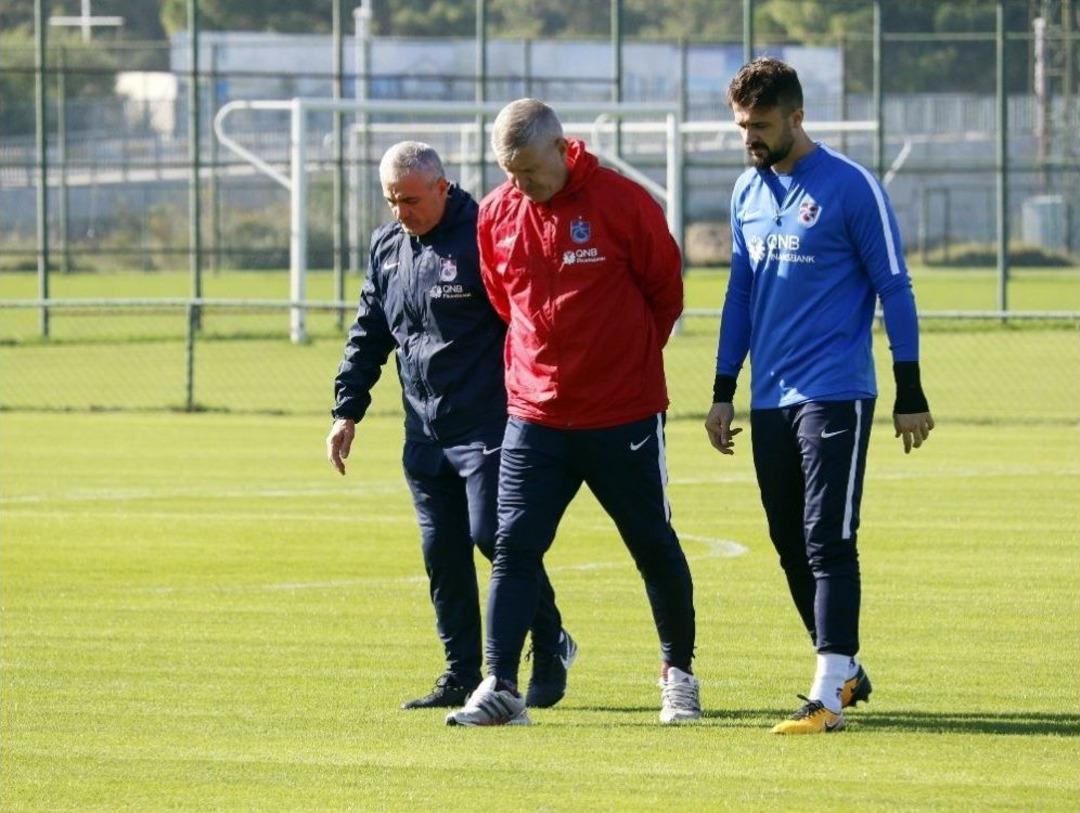 Trabzonspor 11 Eksikle Antalya&rsquo;da Hazırlıklara Başladı